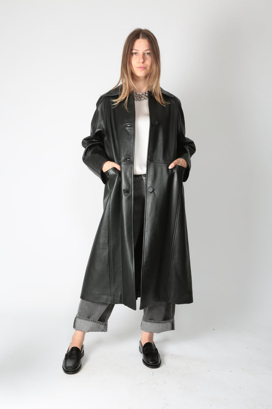 https://admin.shopify.com/store/gulieshop/products/9591071998301#:~:text=https%3A//www.gulieshop.it/products/l%2Dconti%2Dcappotto%2Dmonopetto%2Din%2Dpelle%2Df4wx35